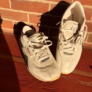 Vintage Reebok sneakers